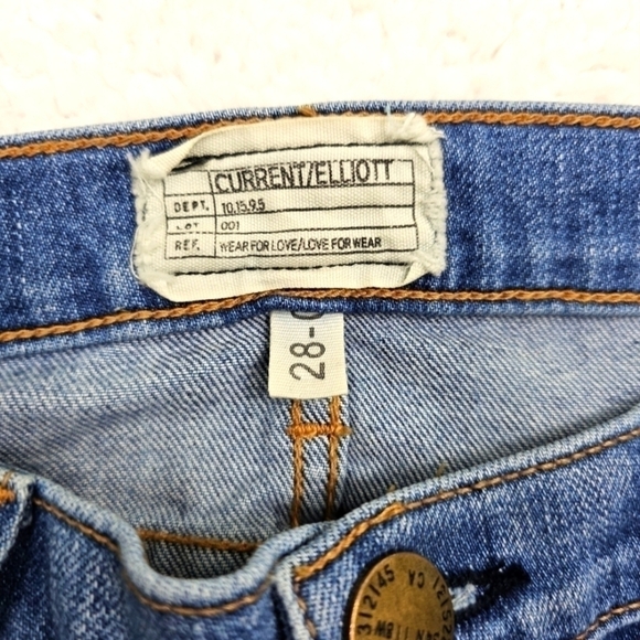Current/Elliott  "The Stiletto" Light Wash Size 28  Cropped At Ankle - Picture 7 of 10